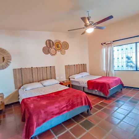 La Rosa Nautica Hostel Guaduas Dış mekan fotoğraf