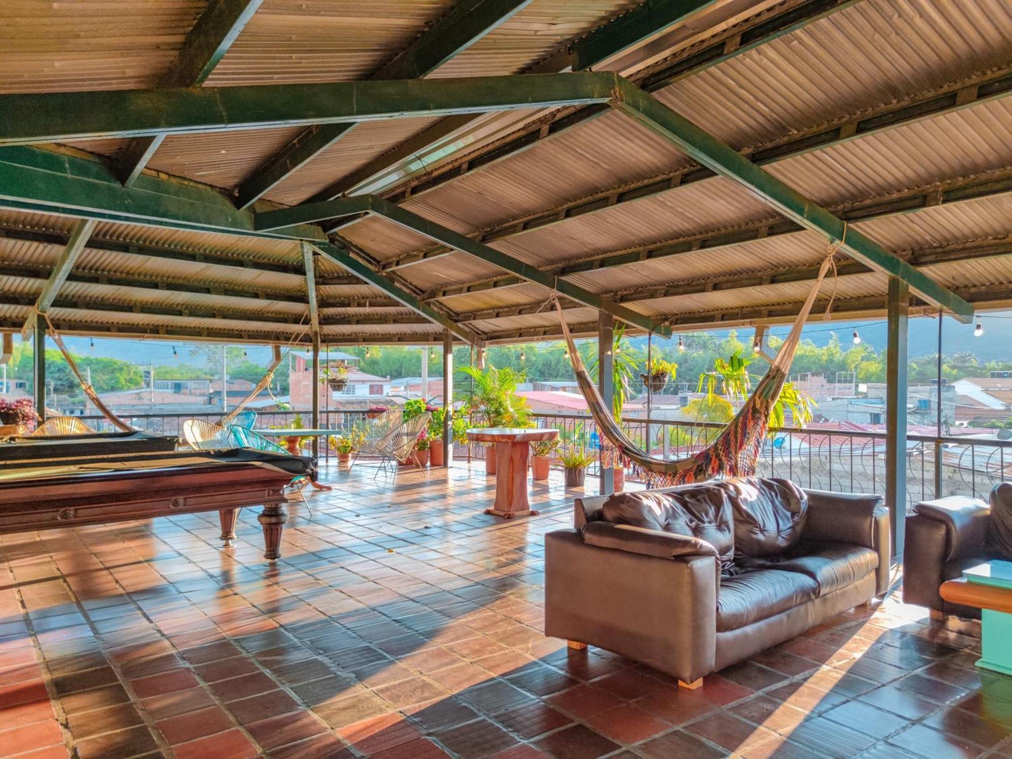 La Rosa Nautica Hostel Guaduas Dış mekan fotoğraf