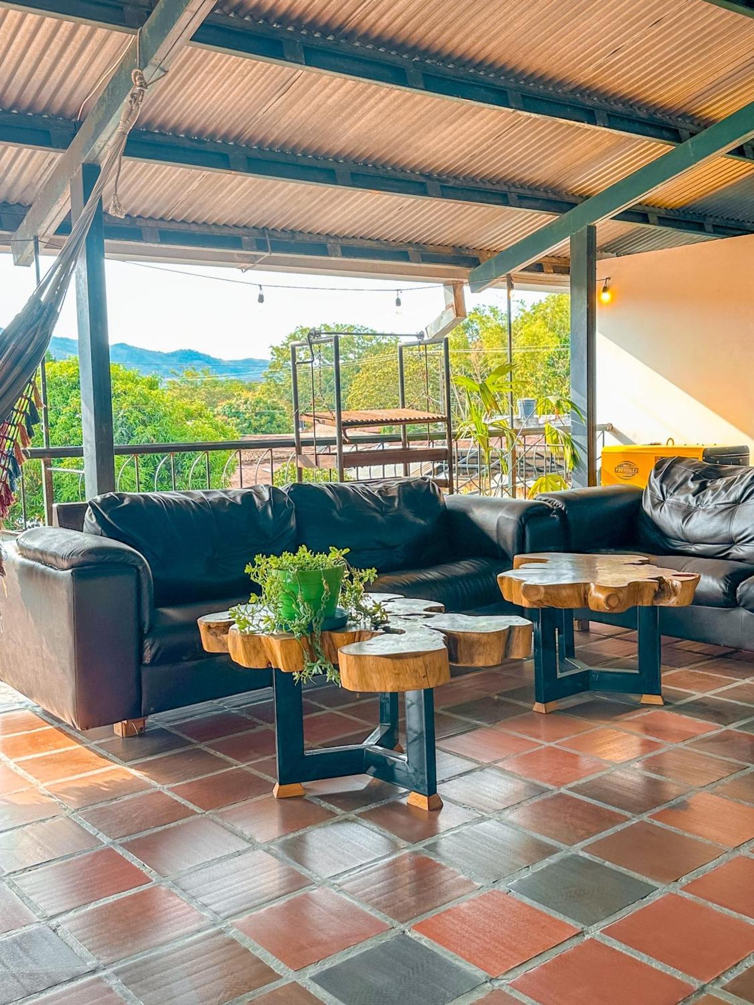 La Rosa Nautica Hostel Guaduas Dış mekan fotoğraf