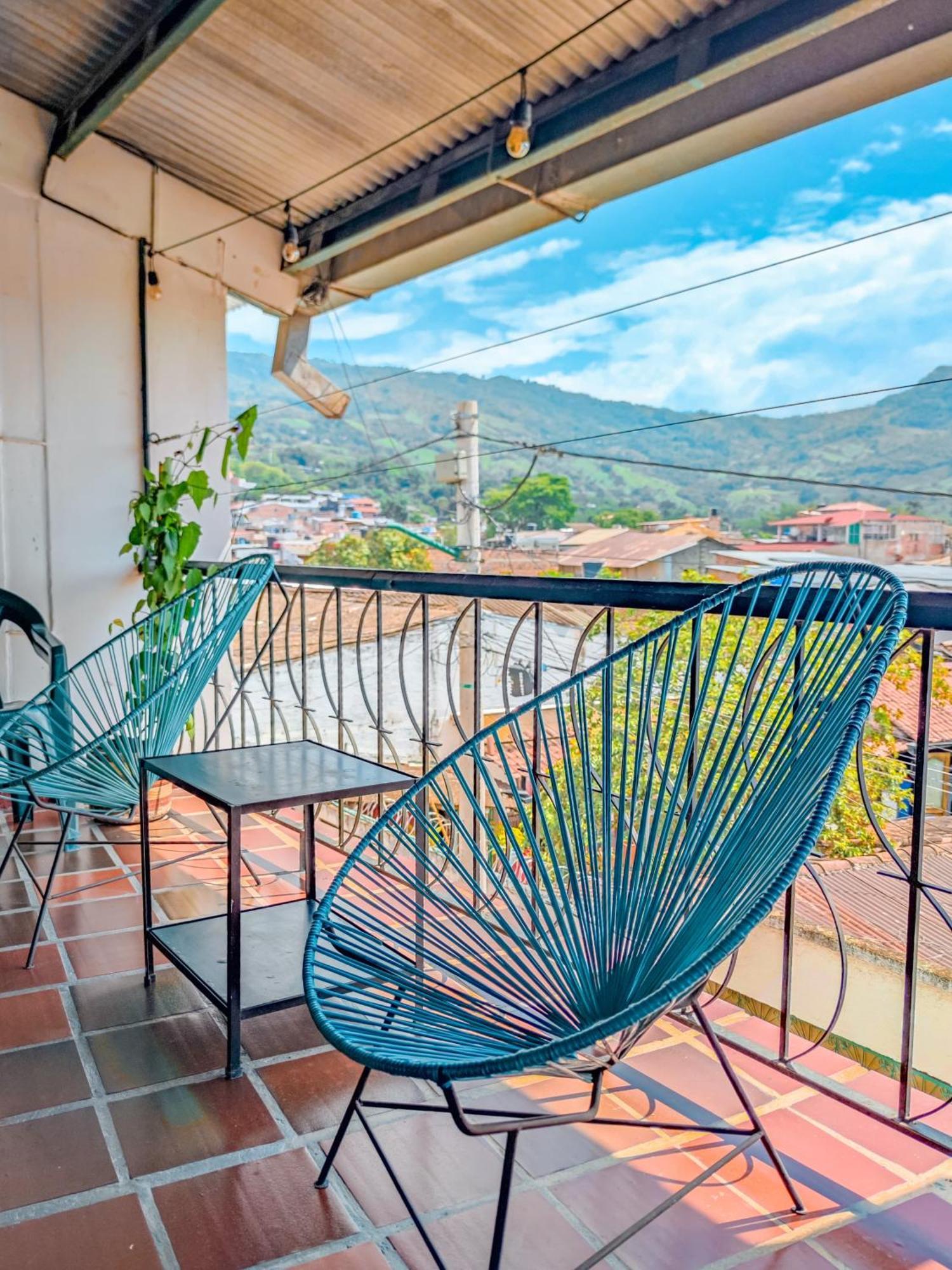 La Rosa Nautica Hostel Guaduas Dış mekan fotoğraf