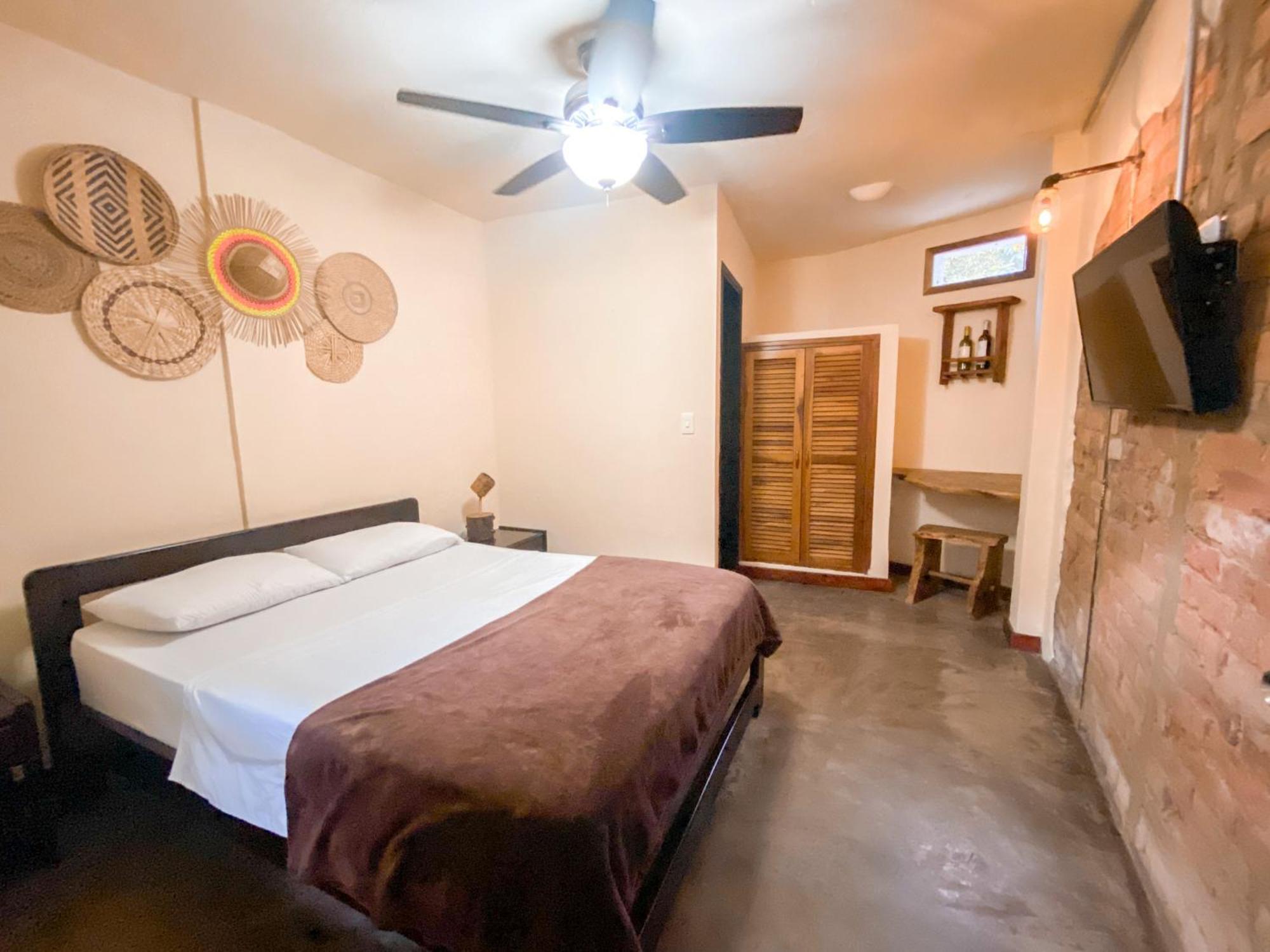 La Rosa Nautica Hostel Guaduas Dış mekan fotoğraf