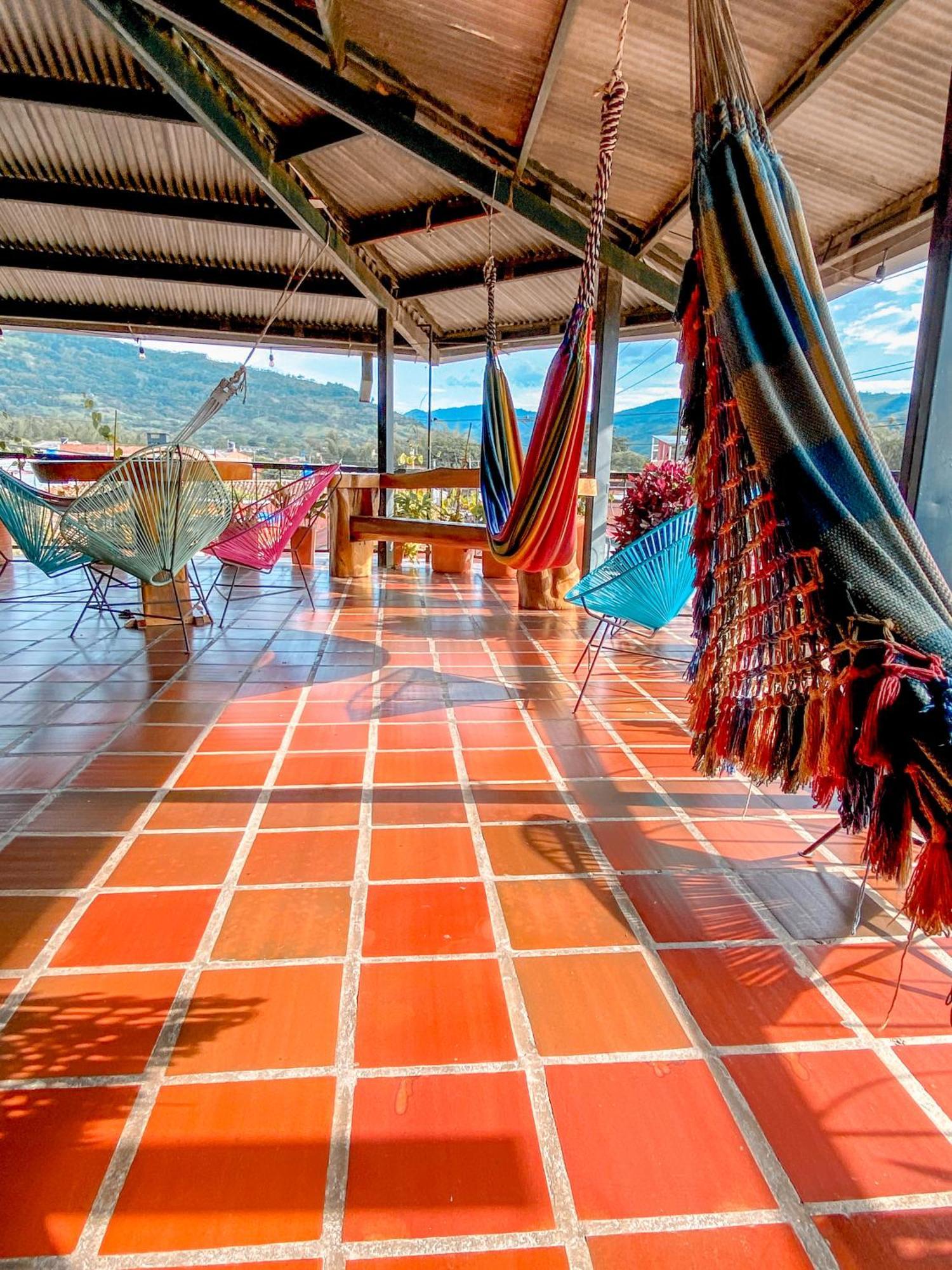 La Rosa Nautica Hostel Guaduas Dış mekan fotoğraf