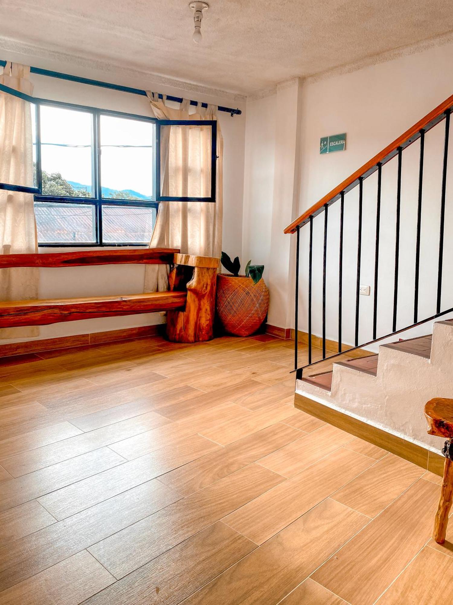 La Rosa Nautica Hostel Guaduas Dış mekan fotoğraf