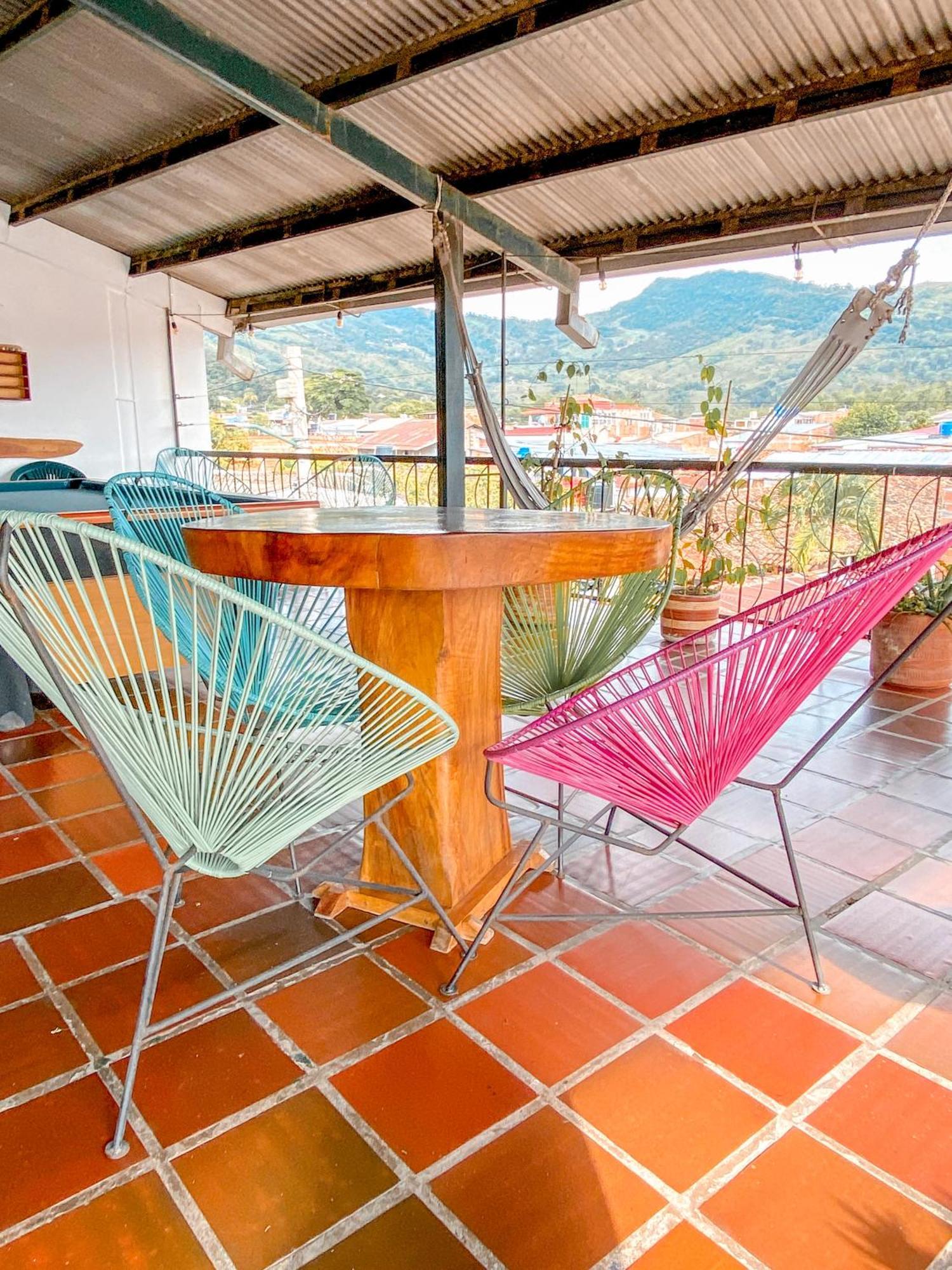 La Rosa Nautica Hostel Guaduas Dış mekan fotoğraf