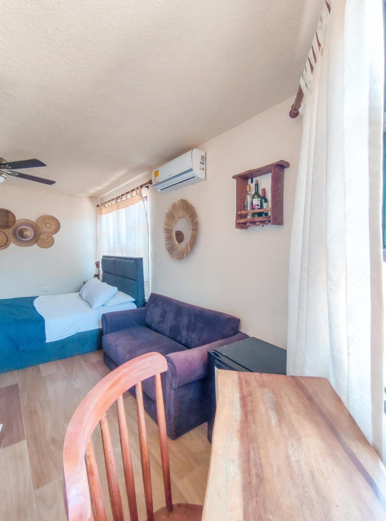 La Rosa Nautica Hostel Guaduas Dış mekan fotoğraf